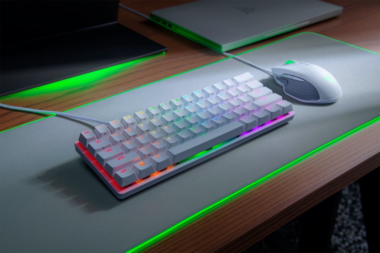 Razer Huntsman Mini - Mercury Edition Linear Optical Red Switches Mechanical Gaming Keyboard